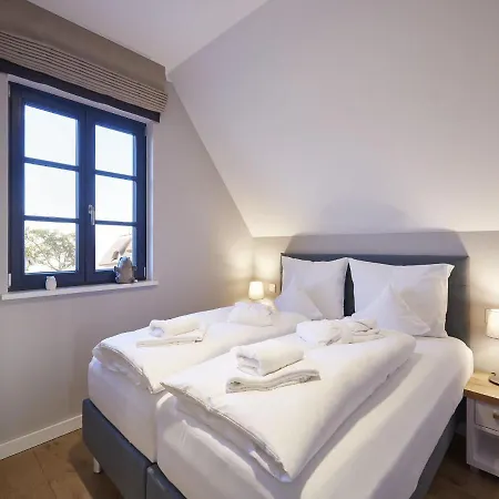 Reetland Am - Premium Reetdachvilla Mit 3 Schlafzimmern, Sauna Und Kamin F07 *