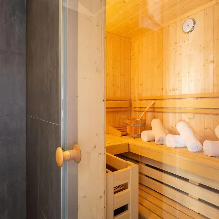 Prázdninový dům Reetland Am - Premium Reetdachvilla Mit 3 Schlafzimmern, Sauna Und Kamin F07 *