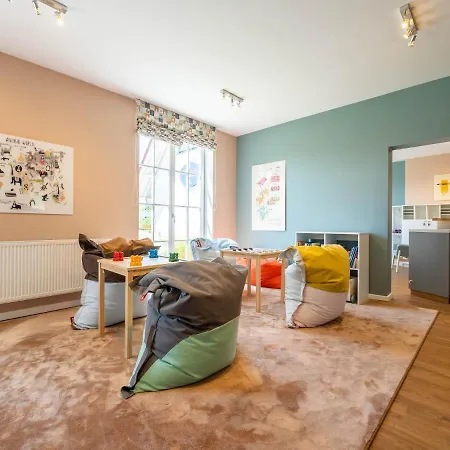 Prázdninový dům Reetland Am - Premium Reetdachvilla Mit 3 Schlafzimmern, Sauna Und Kamin F07 Dranske